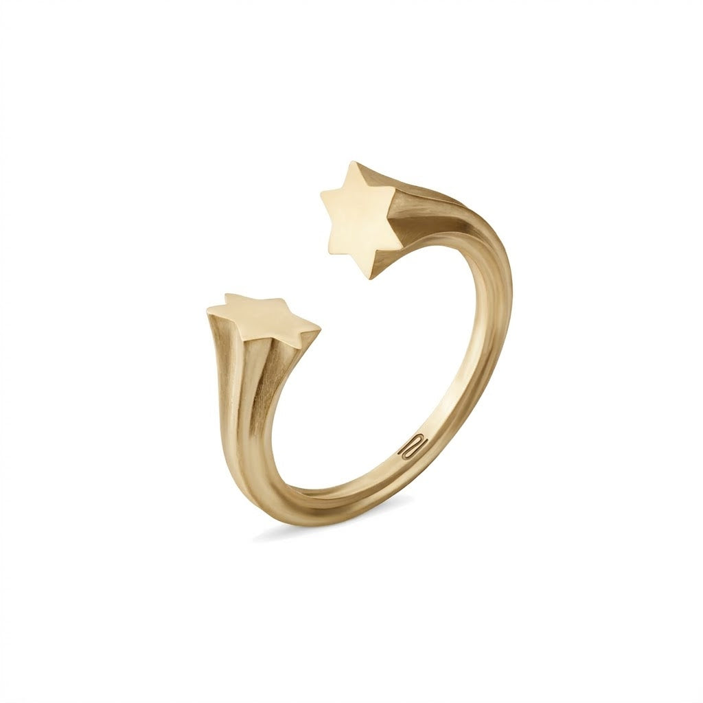 Star of David ring in 14K solid gold with a shooting-star design, by Breindell